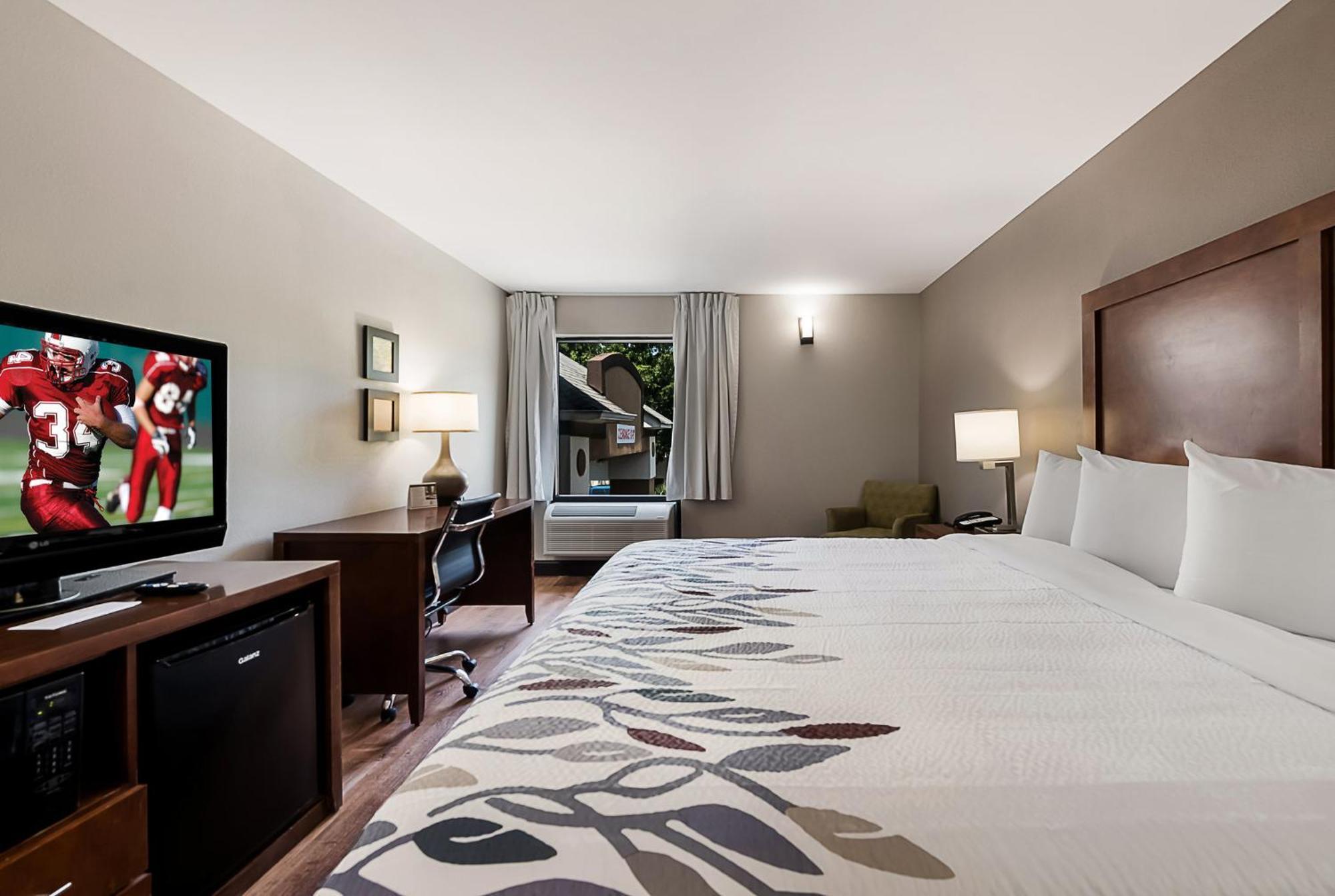 Red Roof Inn Newport News - Yorktown Exteriör bild
