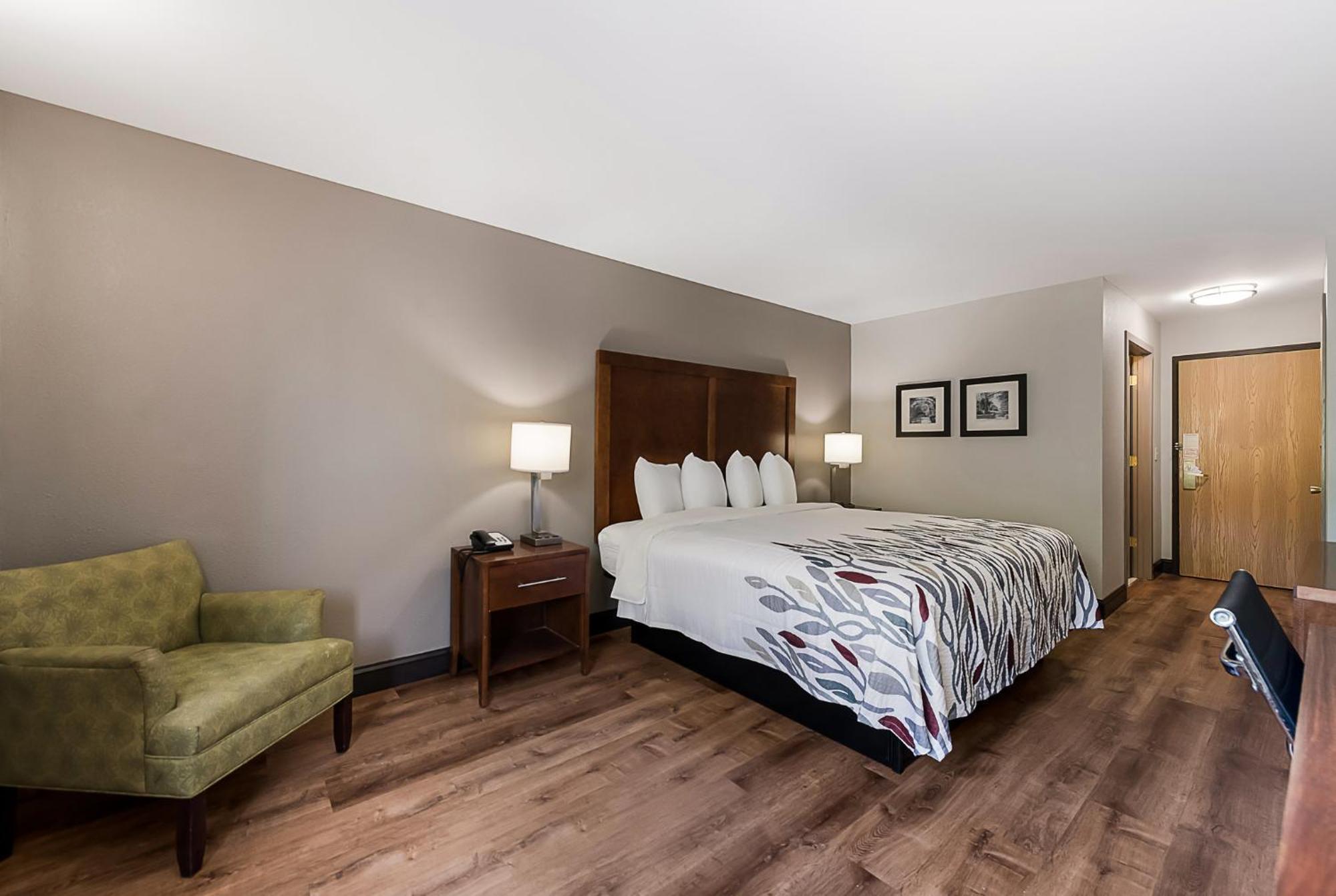 Red Roof Inn Newport News - Yorktown Exteriör bild